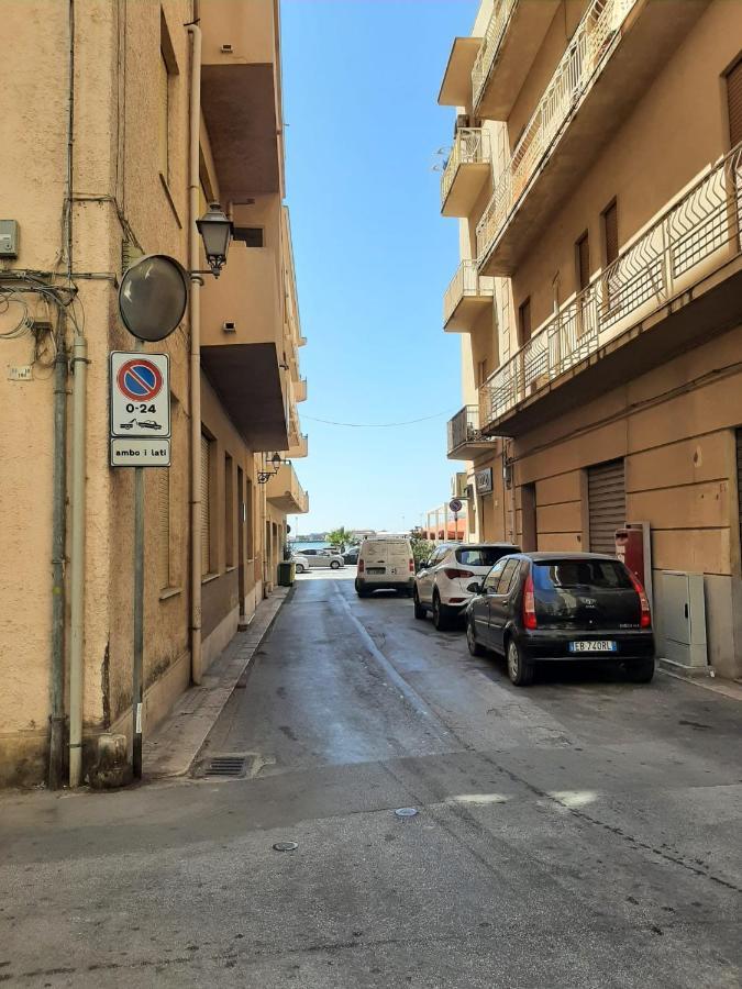 La Piccola Dimora Apartment Trapani Luaran gambar