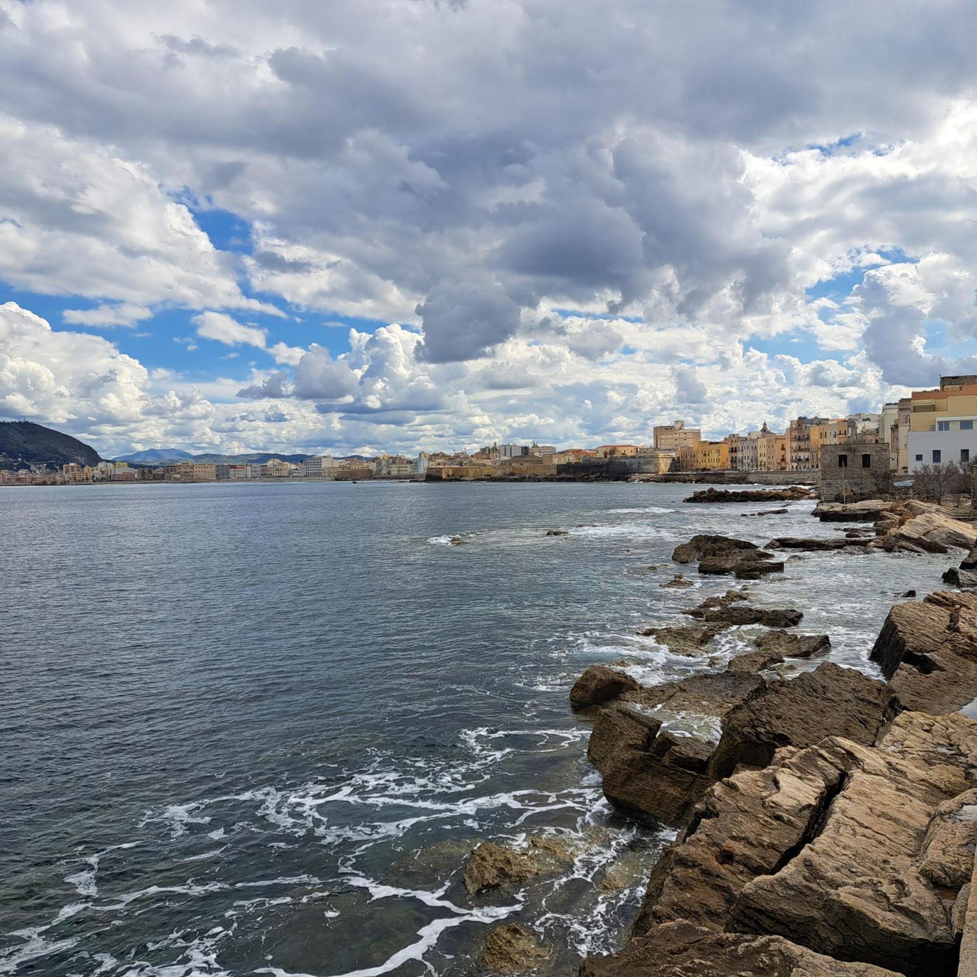 La Piccola Dimora Apartment Trapani Luaran gambar